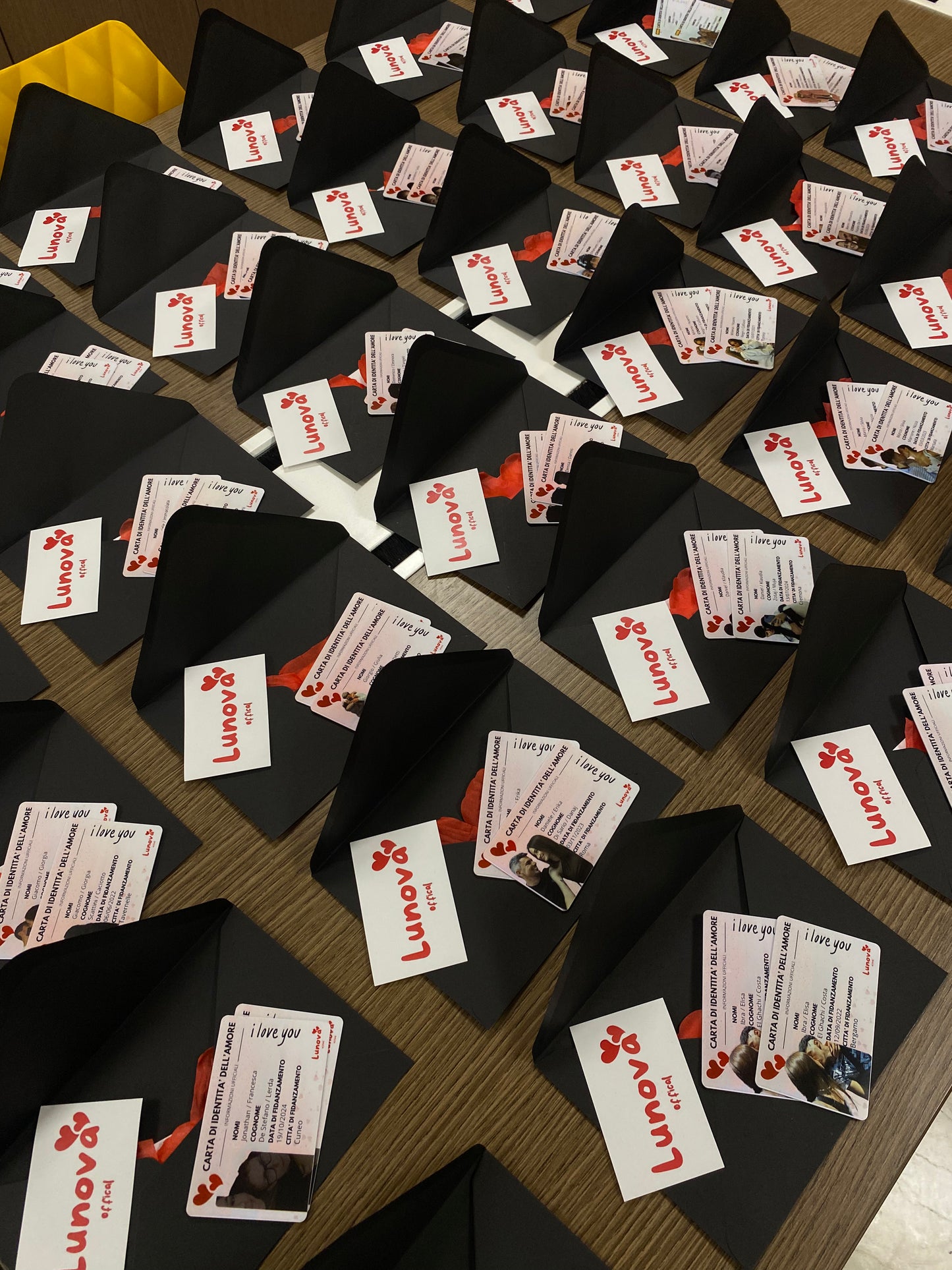 CARTA D'IDENTITA' DELL'AMORE (2pz)